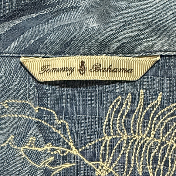 Tommy Bahama Bali Border Silk Shirt Men’s L Tropical Hawaiian Aloha Resort Pool - Picture 3 of 6